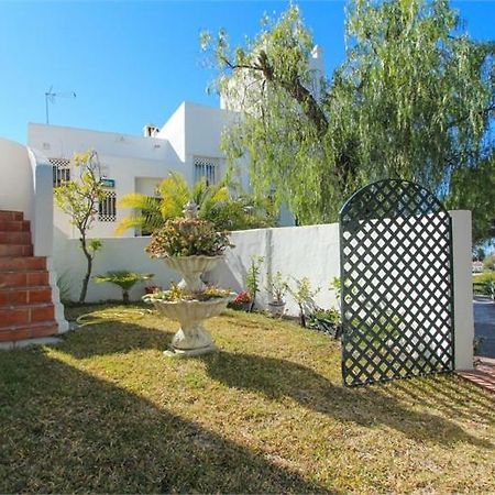 Amazing 3 Bedroom Townhouse In Nerja Extérieur photo