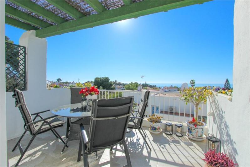 Amazing 3 Bedroom Townhouse In Nerja Extérieur photo